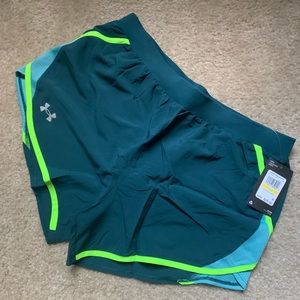 Under armour fly by shorts sz M NWT